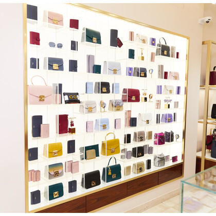Круиз под Новый год: Furla представила в ГУМе новую коллекцию 2019
